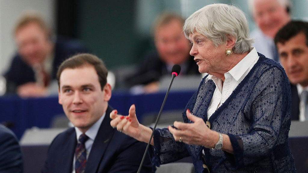 Meurtre d'Ann Widdecombe : un homme arrêté au Royaume-Uni