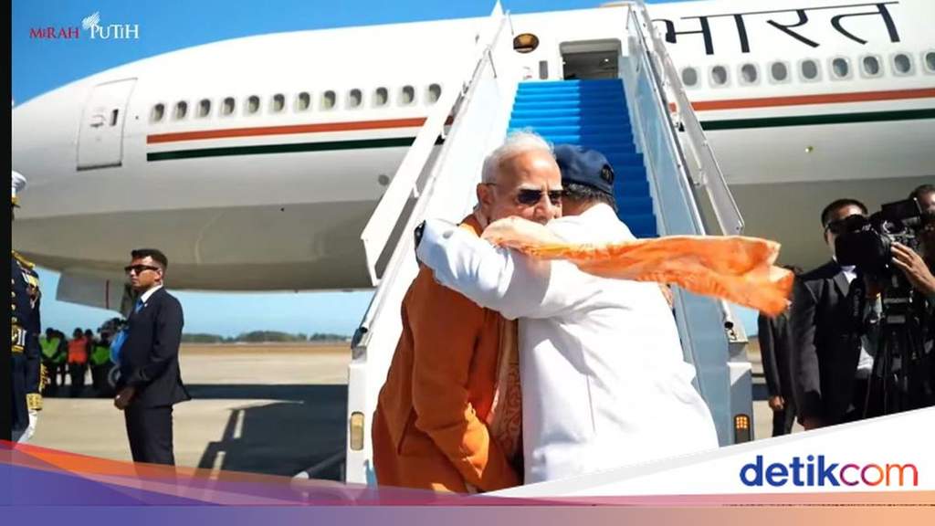 Prabowo salue le départ du Premier ministre indien à l'aéroport YIA