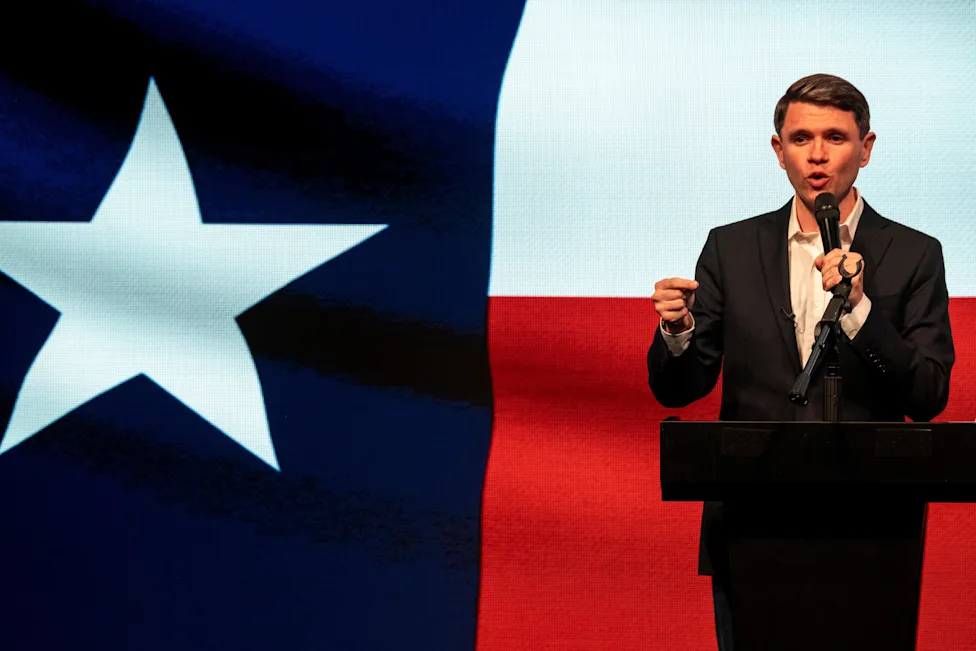 Des entrepreneurs hispaniques manifestant au Texas contre les expulsions sous la présidence de Trump.